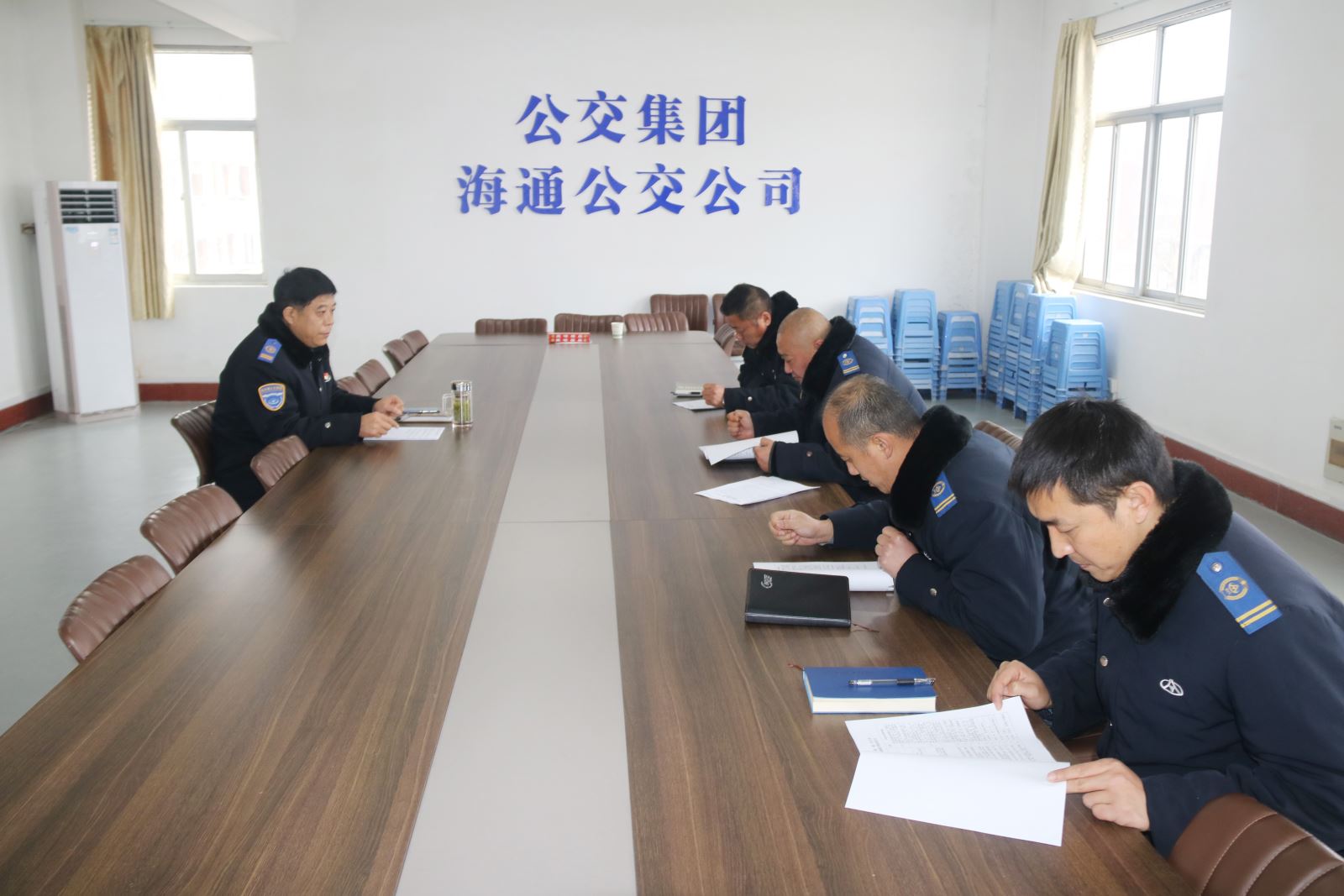 公交集團公交事業(yè)一部與分公司簽訂經營目標責任書
