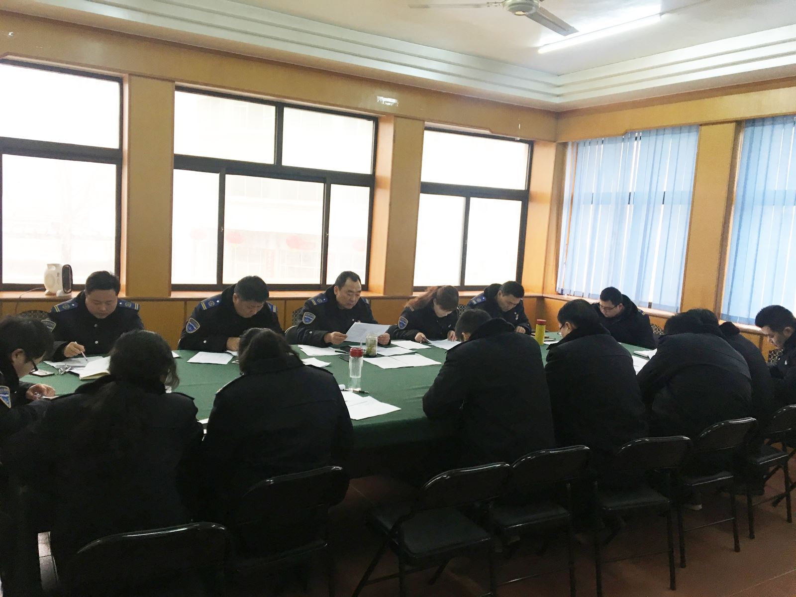 公交集團經營發(fā)展事業(yè)部組織召開績效考核方案修訂專題討論會